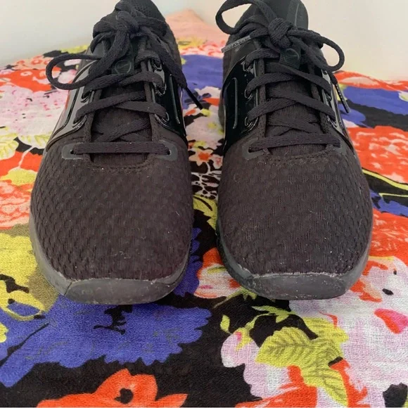 Nike Renew In-Season Training Sneakers - Picture 7 of 12